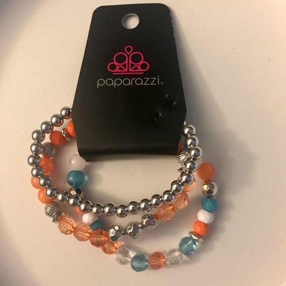 Paparazzi set of 3 stretch bracelets